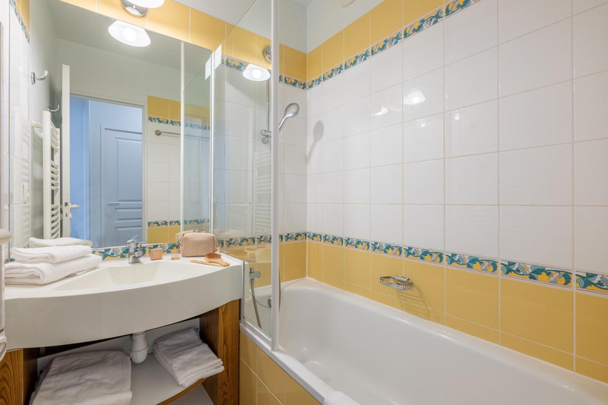 Apartment Pierre & Le Thabor *